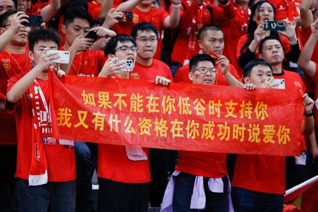 范弗里特谈德罗赞：不会为他的防守辩解 但联盟里也没谁能防住他
